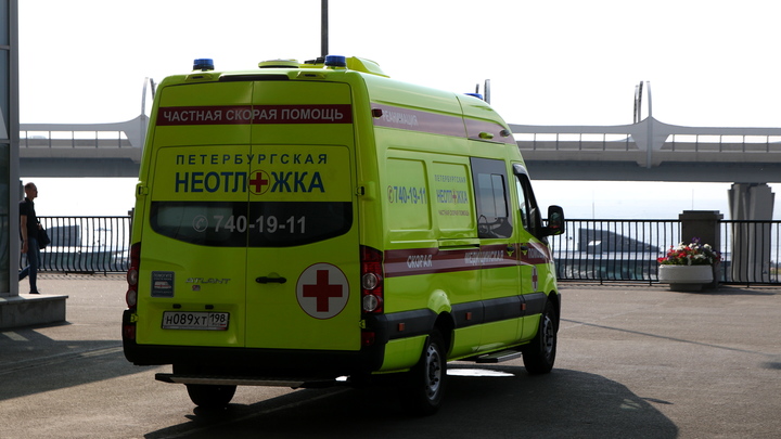В столкновении легковушки и автобуса в Перми пострадали два ребенка