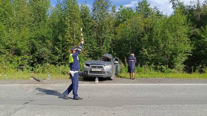 Под Нижним Тагилом пассажирка иномарки погибла в аварии с грузовиком