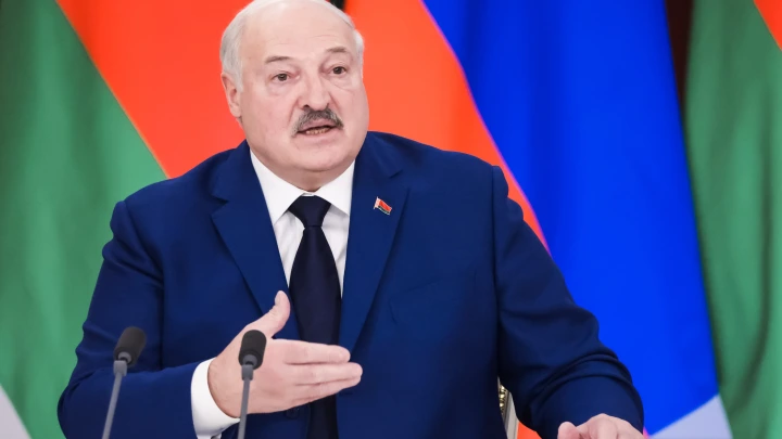 «Вонючая Европа» заплатит: Лукашенко пообещал выставить счет за белорусский воздух