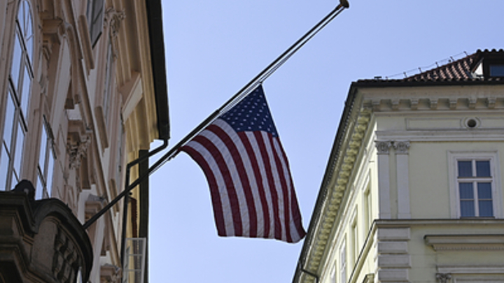 В США дали издевательский совет по кризису в Косове: Пришло время забыть