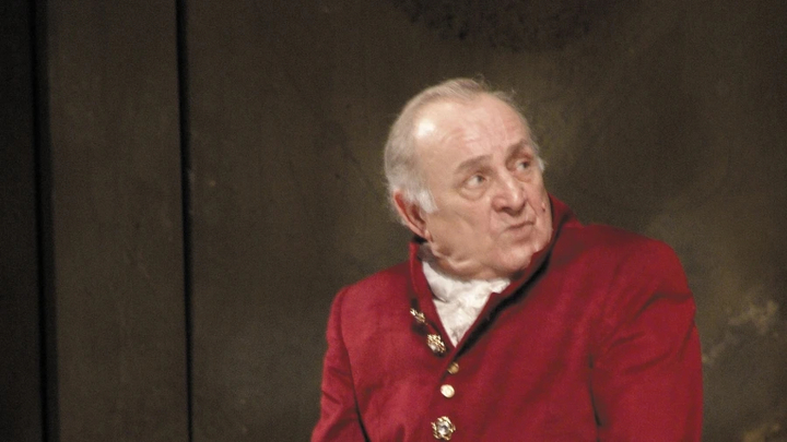 Сыгравшего в Жестоком романсе народного артиста Гостищева похоронят в Костроме