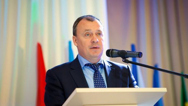Мэр Екатеринбурга выведет чиновников на уборку Дендрария