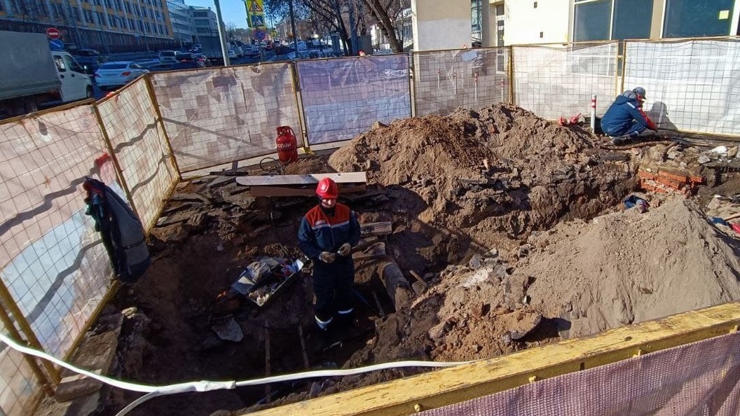 Когда включат воду в металлургическом районе. Когда включат воду в металлургическом районе. График опрессовки домов. Отключили горячую воду. Перебои с водой.
