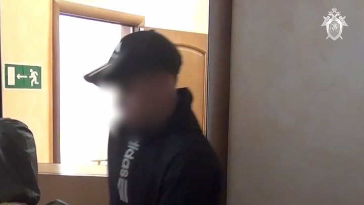 В Саянске мужчину осудили на 9,5 лет за убийство жены ножом в ЗАГСе