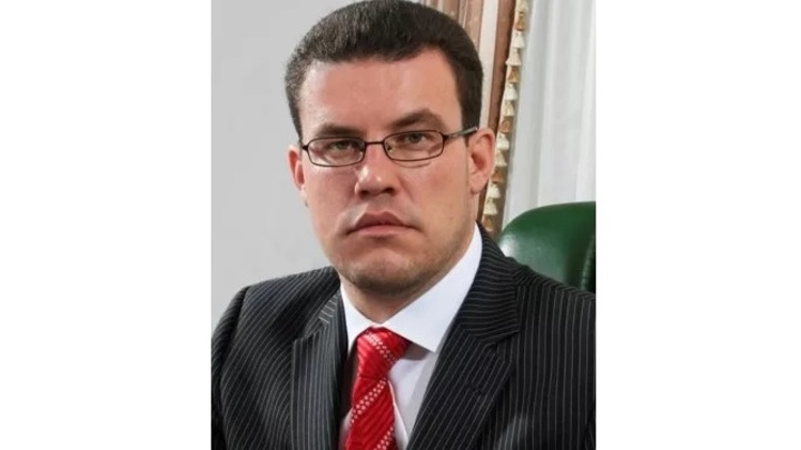 Бывший мэр Ижевска требует от больницы вернуть все его подарки