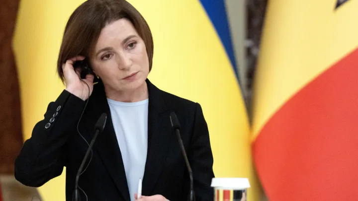 Эксперт: Бухарест отдает долги Кишиневу - у Санду монополия на проевропейство