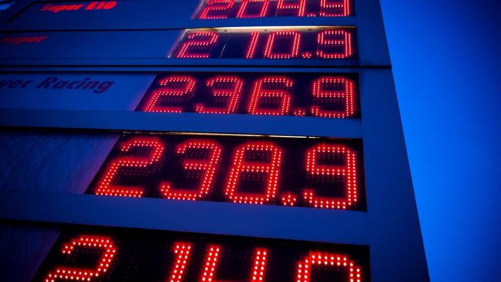 Аналитик рассказал, кому придётся хуже всего от санкций против России