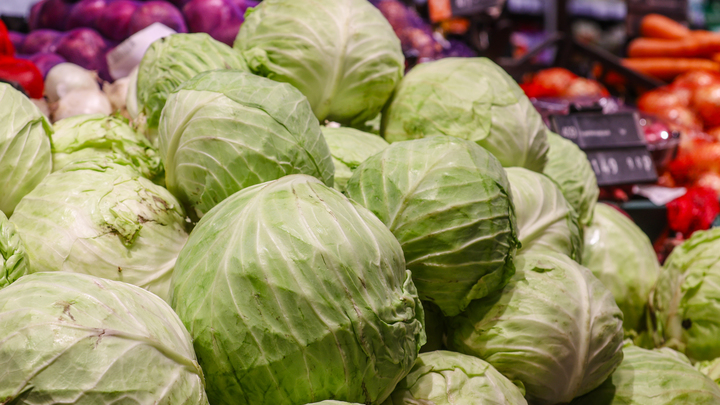 Диетолог Гинзбург рассказал, какой овощ способен спасти от рака