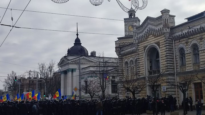 Кандидаты на должность мэра Кишинева подали документы для регистрации