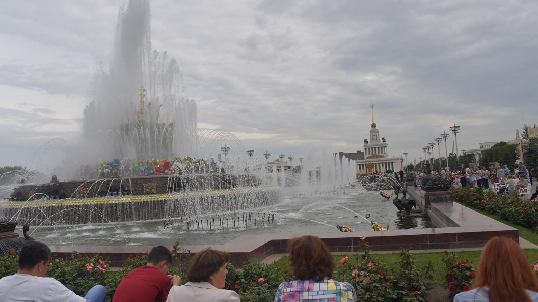 Самый теплый город. Жара 2010 года. Аномальная жара 2010. Жара Саратов 2010. Лето 2010 жара Рязань.