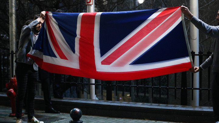 Брексит — проект Кремля? В Сети объяснили, почему Великобритания снимает антироссийские санкции