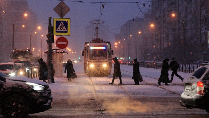 Движение трамваев в Самаре 3 февраля парализовало обледенение контактной сети
