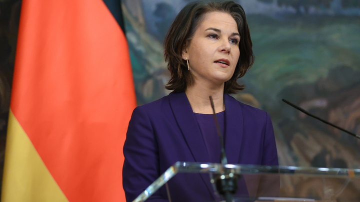 Не по Сеньке шапка!: Глава МИД Германии Бербок отказалась от встреч с послом Украины Мельником