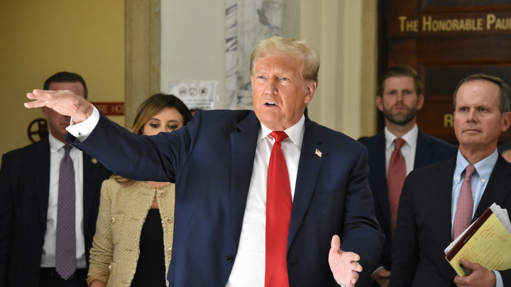 Дональд Трамп может сделать журналиста Такера Карлсона вице-президентом США