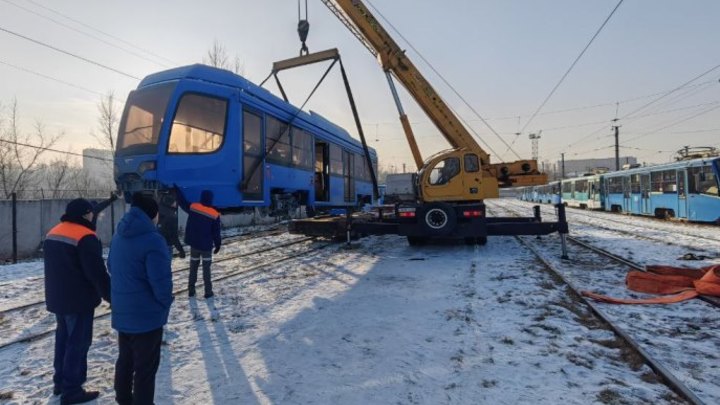 Первый трамвай из партии 2022 года прибыл в Новокузнецк