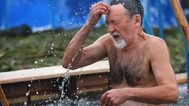 Какого числа Крещение Господне в 2026 году: крещенские купания, история праздника