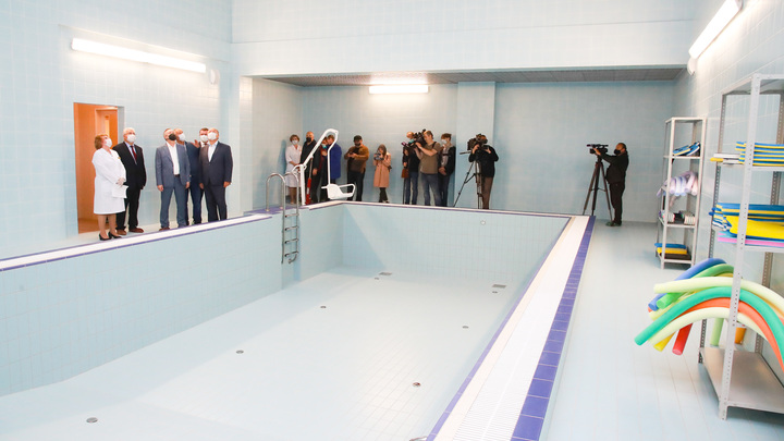 Строили-строили и построили! В Петербурге открыли поликлинику, которую ждали 13 лет