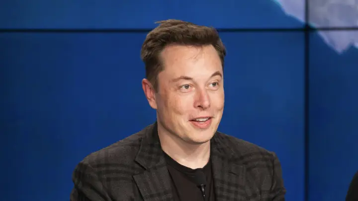 Американская фирма намерена засудить департамент, который возглавляет Илон Маск