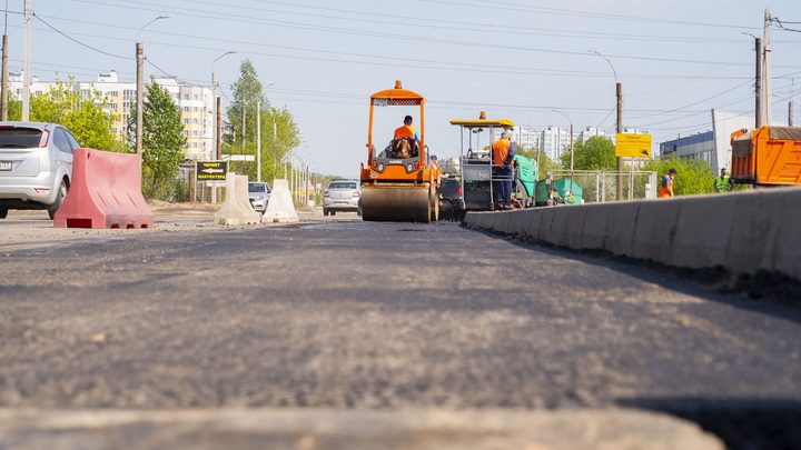 В Иванове за 1,1 млрд рублей отремонтируют дороги на 124 улицах