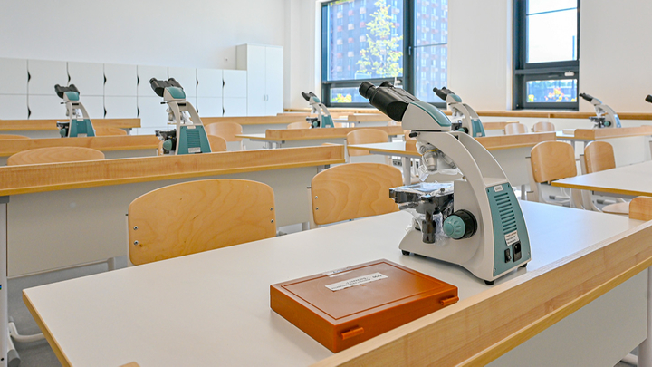 Собянин рассказал о строительстве школ и детских садов в Москве по проектам КРТ