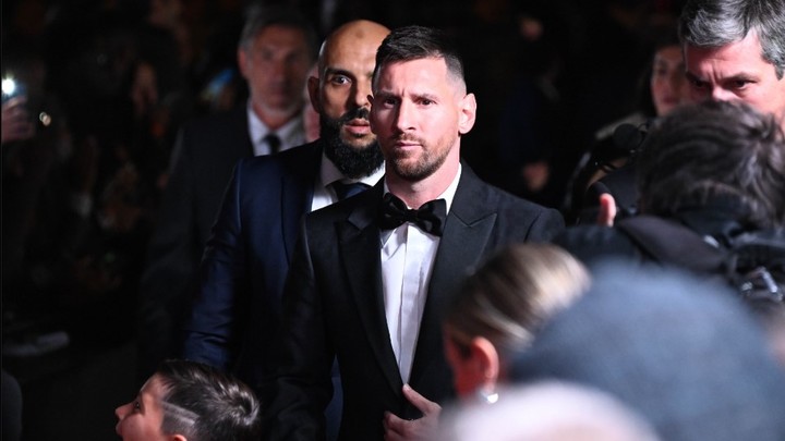 Абсолютный рекорд: Месси в восьмой раз получил Золотой мяч