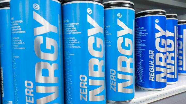 Полный запрет энергетиков: Что скрывают производители популярного у молодёжи напитка