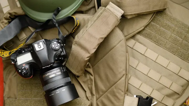 Выглядящий на 20 лет сингапурский фотограф отметил 60-летний юбилей