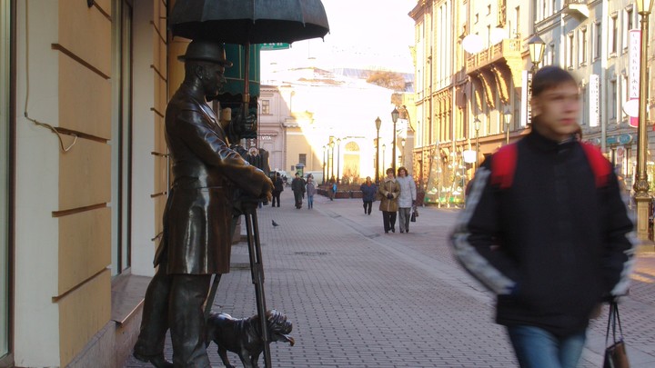 Петербург остался без отпуска? Жители Северной столицы не торопятся уходить на отдых летом