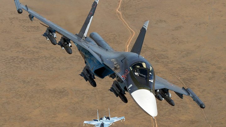 Момент поражения истребителя ВКС России ракетой в воздушном пространстве ДНР попал на видео
