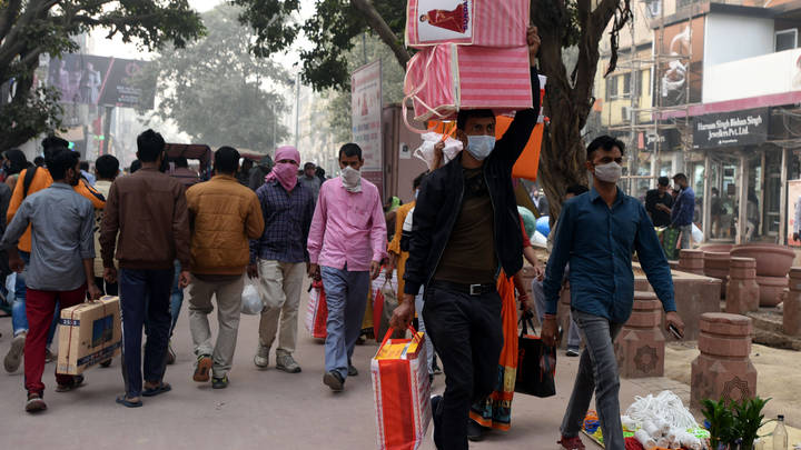 Пара сбежала от мобилизации в Индию и тут же пожалела: Дверь никому не открываю