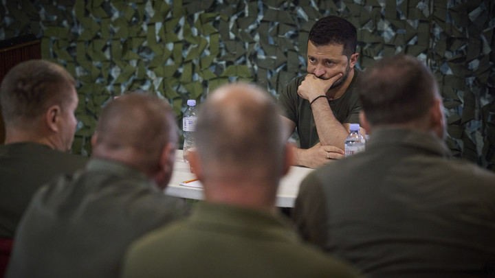 Зеленский - всё, СВО окончена? Панику на Украине оценил Перла