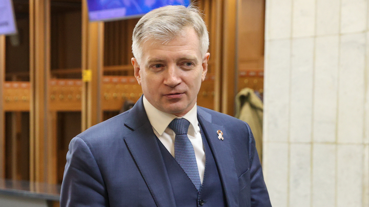 Арестованный по делу о взятках экс-глава депкульта Кибовский отрицает свою вину