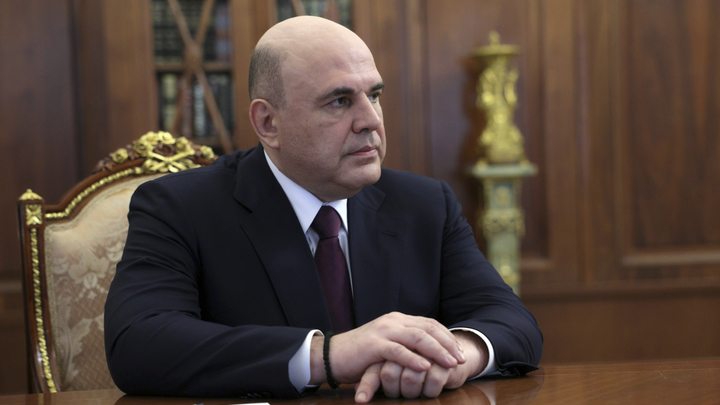 Техническая новинка главы правительства: Что за устройство заметили на запястье Мишустина