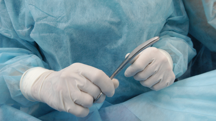 Как не умереть от подтяжки лица: Пластический хирург дал совет по выбору клиники