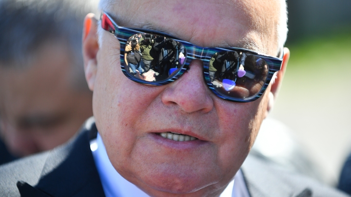 Киселёв сделал логичное предложение по переносу ЕГЭ: Пока так