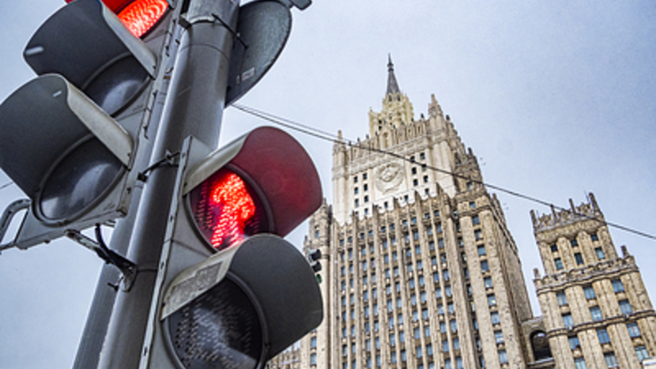 Россия трижды наказала Швецию. Удар возмездия приняли дипломаты