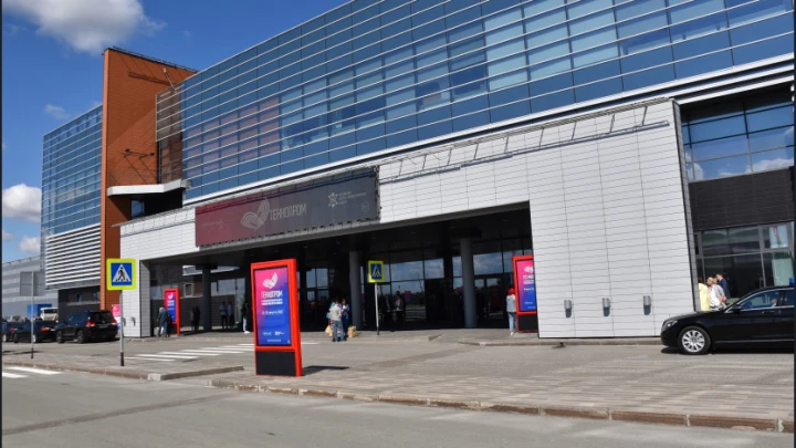 Дорога из центра Новосибирска до Экспоцентра для гостей Технопрома займёт не больше часа