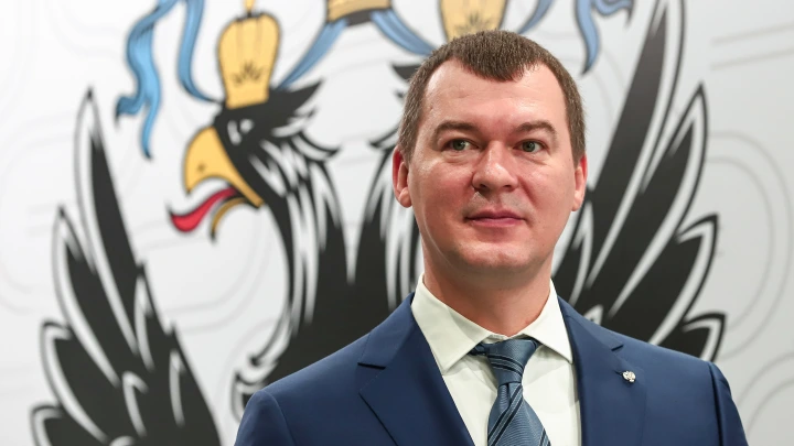 На эмблему Минспорта России вернули кресты