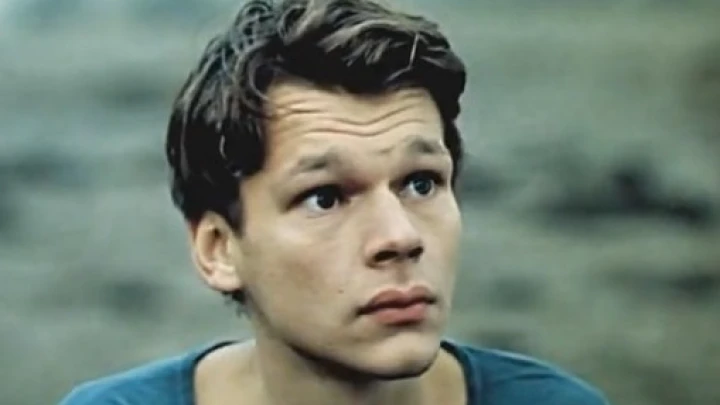 Кумир миллионов умер, не узнав о рождении сына: Как сложилась жизнь тайного ребёнка звезды фильма Вам и не снилось