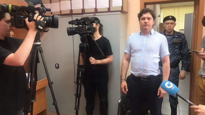 Суд отклонил апелляционную жалобу по делу вице-мэра Новосибирска Артёма Скатова