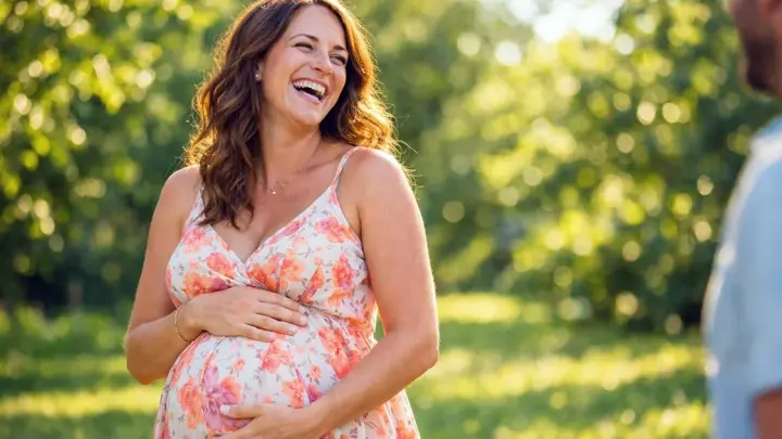 «Вернусь за вторым»: русские женщины рассказали о родильном туризме