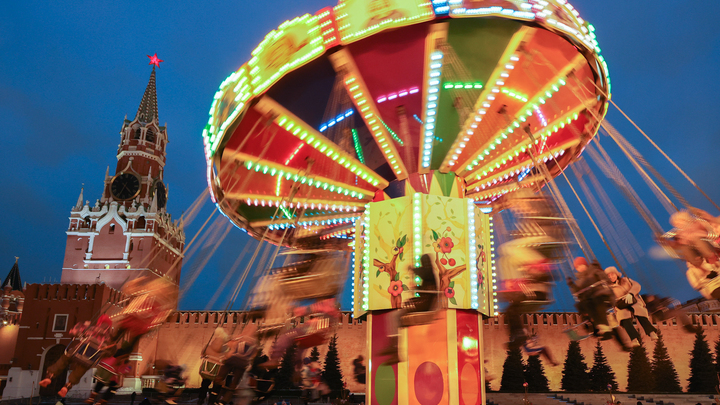 Собянин: Новый год встретят на площадках по всей Москве