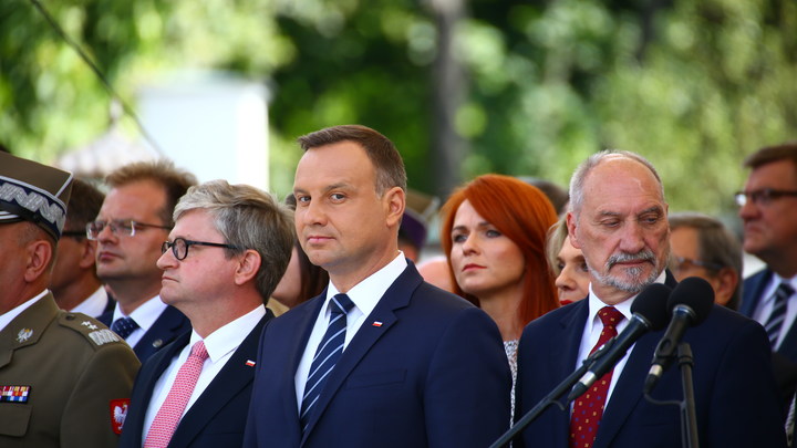 Варшава просит Россию о разгроме, который закончится разделом Польши