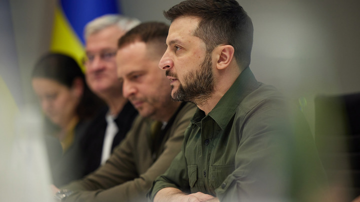 Зеленский не сразу решился: Тероборону на Украине отправят в горячие точки