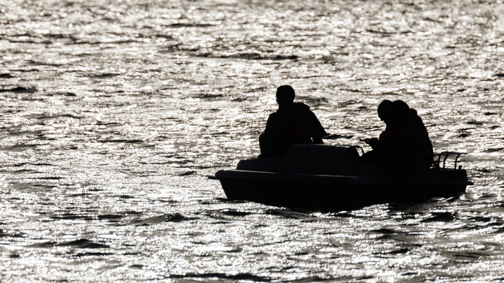 Он хотел похвастаться перед девочками: На Урале молодой парень погиб на глазах друзей