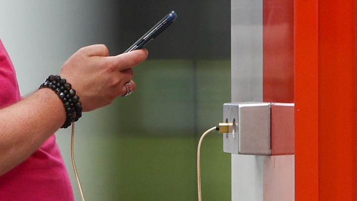 Связь в Курской области стала бесплатной. Минцифры объявило своё решение