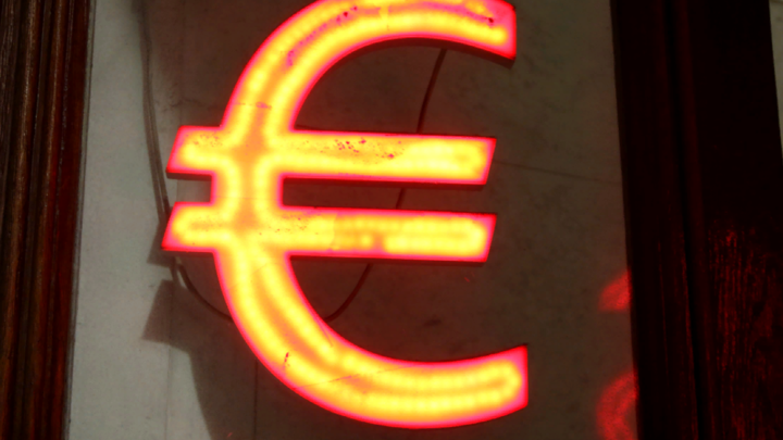 Киев не получит очередной транш от ЕС: Венгрия заблокировала миллиарды евро помощи