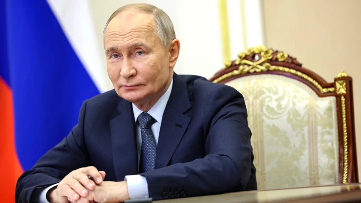 Школьникам предложат сразиться в гонках дронов: Путин поручил устроить чемпионат