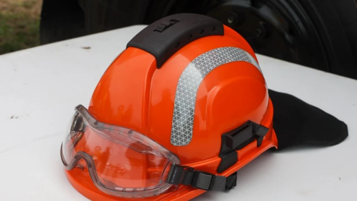 Пожар в Казахстане: Есть пострадавшие на нефтебазе