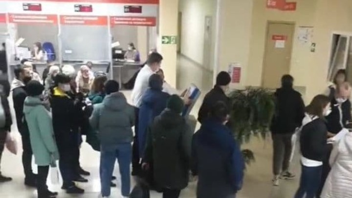 Как будет работать МФЦ в Челябинске и как там помогут получить QR-код